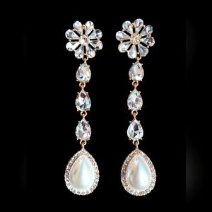Flashy Earrings for a fun party or wedding